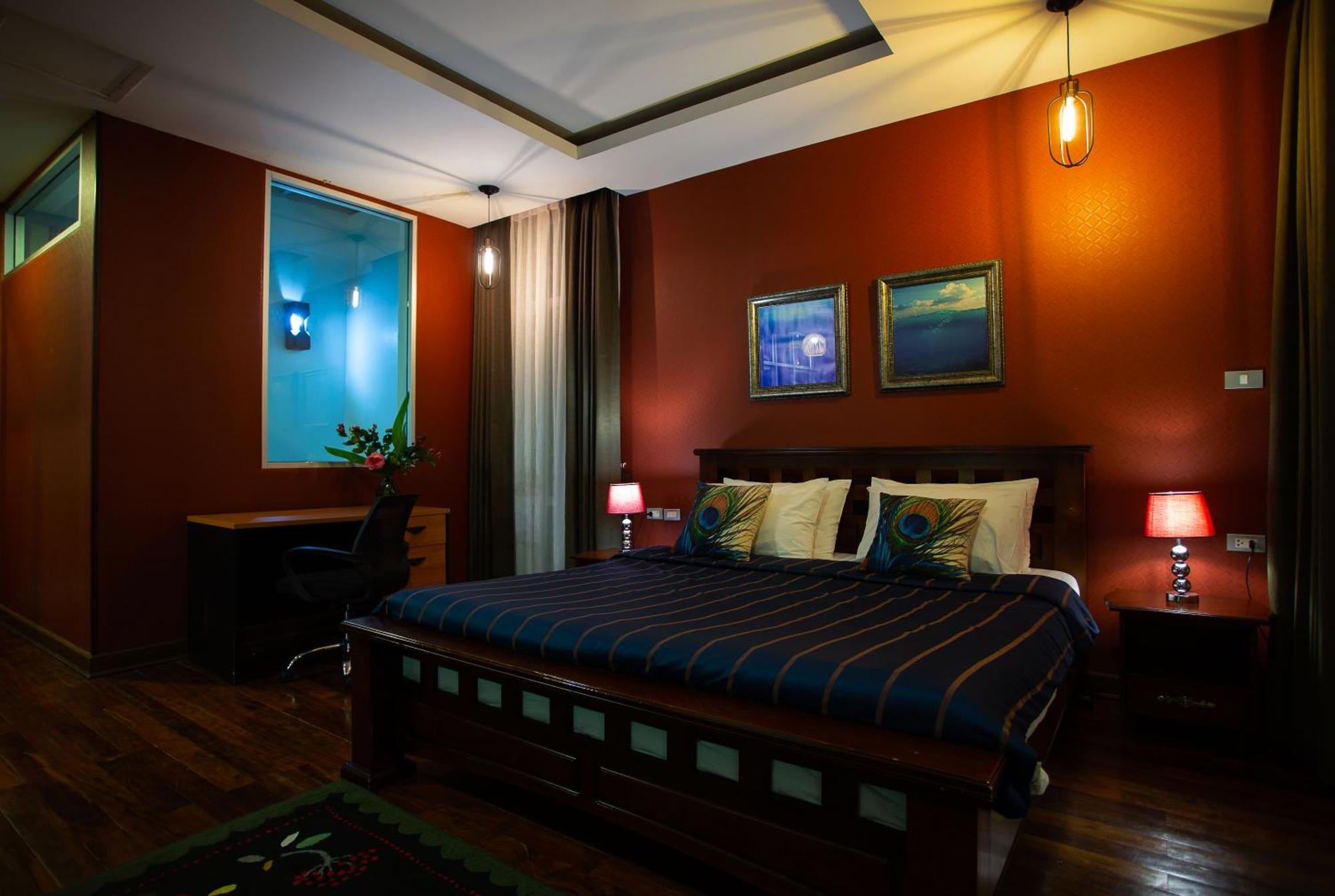 Nagawari Art Maldives Pattaya Villa Na Chom Thian Exterior photo